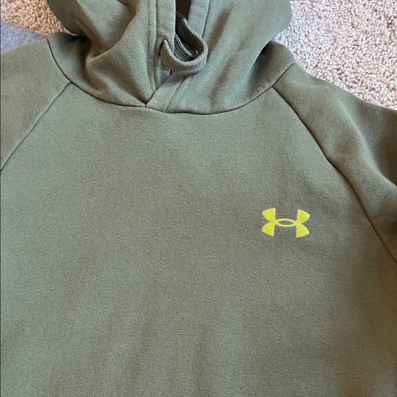 Under Armour Hoodies in Burgundy, Gray, and Olive EUC Men’s Small - Picture 2 of 13